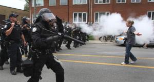 BW02 G20Chaos062710.JPG