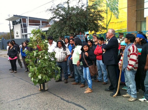 Outside the Angol Court House