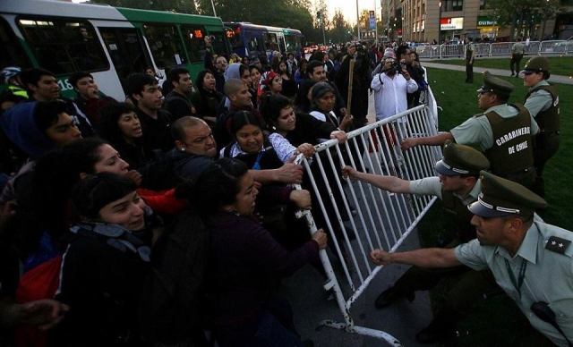 Protests in Santiago regarding Mapuche murder